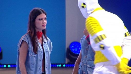 Público se diverte com reação de Vitória Strada e Mateus com dummy