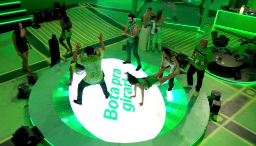 Veja as melhores danças da sexta festa do BBB 24