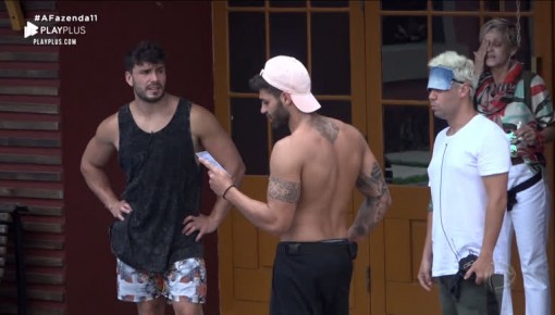 Peões da Baia provocam punição