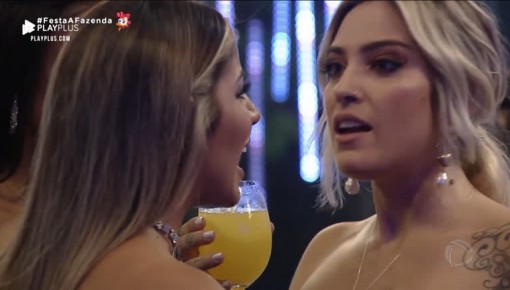 Tati diz que Lucas manipula Hari