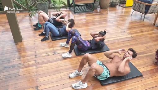 Peões fazem treino coletivo - A Fazenda 12