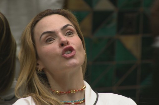 Ana Paula Renault sobre prêmio do BBB 26: 'É matar ou morrer'