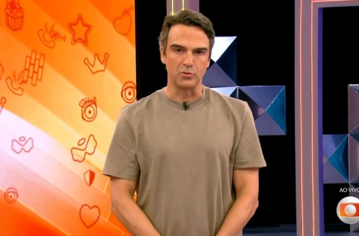 BBB 26: Tadeu Schmidt anuncia a desistência de Pedro