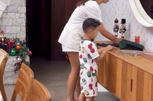Bianca Andrade prepara ceia de Natal 'extra' para filho, Cris
