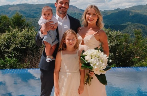 Ex-BBB Renata Dávila se casa com pai do seu filho caçula