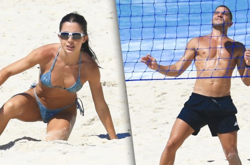 Jade Picon curte tarde ensolarada em iate e declara: 'Está aberta a temporada de férias'