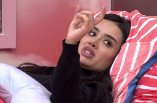 Jordana compara sisters do BBB 26 e analisa: 'Falta maturidade'