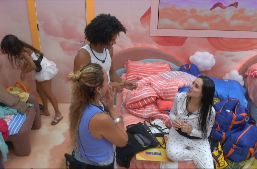 Jordana revela 'sonho estranho' com participante do BBB 26