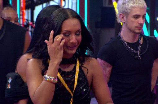 Maxiane chora em sua Festa do Líder no BBB 26