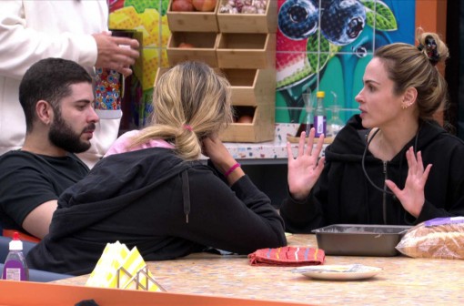 No BBB 26, Marcelo chora e diz que não tem apoio: 'Não sou forte'