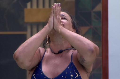 Solange Couto faz oração e se emociona no BBB 26