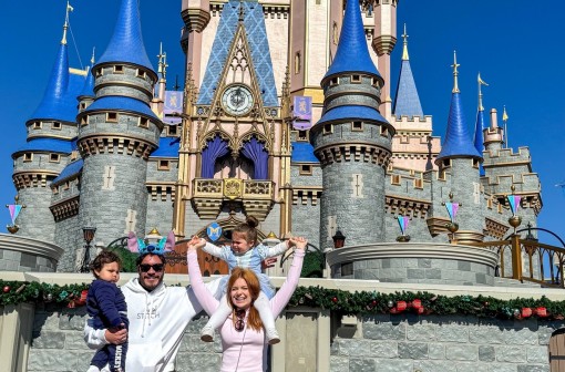 Viih Tube compartilha fotos de viagem a Orlando