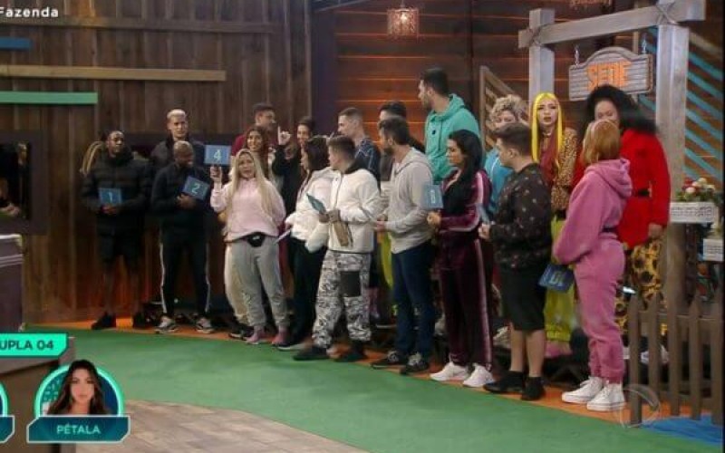 A Fazenda 14 estreia com dinâmica, Fazendeiro e bate boca: saiba tudo
