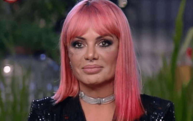 Produção proíbe Valentina de falar sobre roupas rasgadas por Dayane