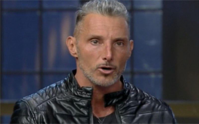 Após implorar por roça, Juliano descobre rejeição e é eliminado de A Fazenda 12