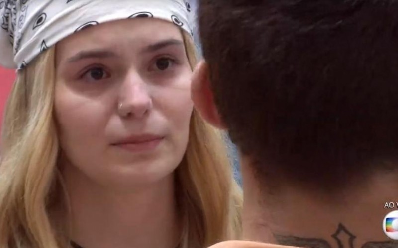 Memes nas redes mostram felicidade dos fãs com Viih Tube no paredão