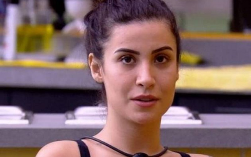 BBB20 - Bianca declara estar feliz por se aproximar das meninas