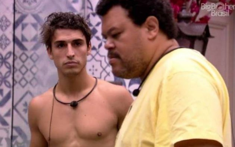 BBB20 - Felipe e Babu chamam Pyong de “mordomo da casa”