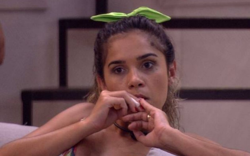 BBB20 - Gizelly diz que andava com Flayslane até perceber que ela era fingida