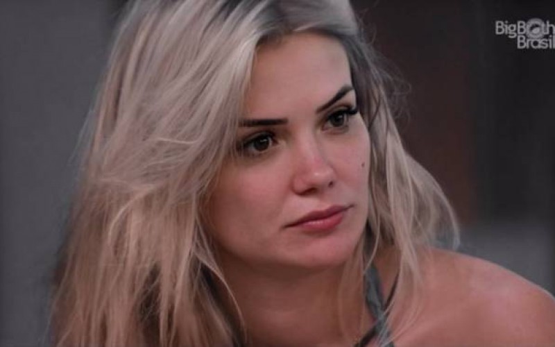 BBB20 - Marcela perde meio milhão de seguidores em menos de uma semana