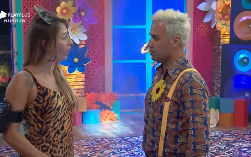 Bifão desabafa com Viny durante festa: ‘Ontem eu tava desesperada’