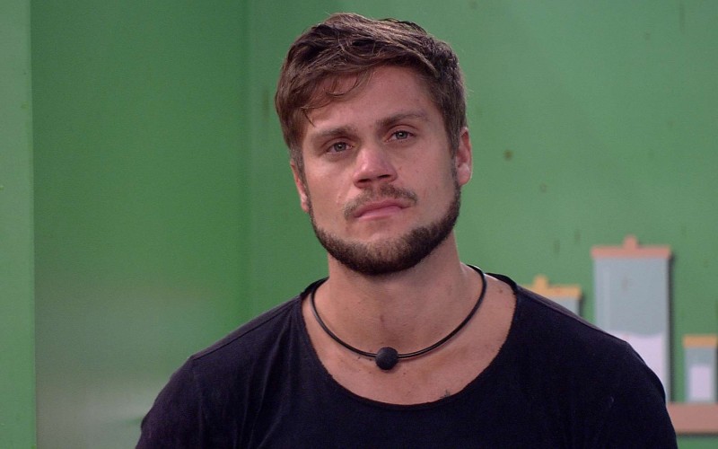 Breno defende permanência na casa: 