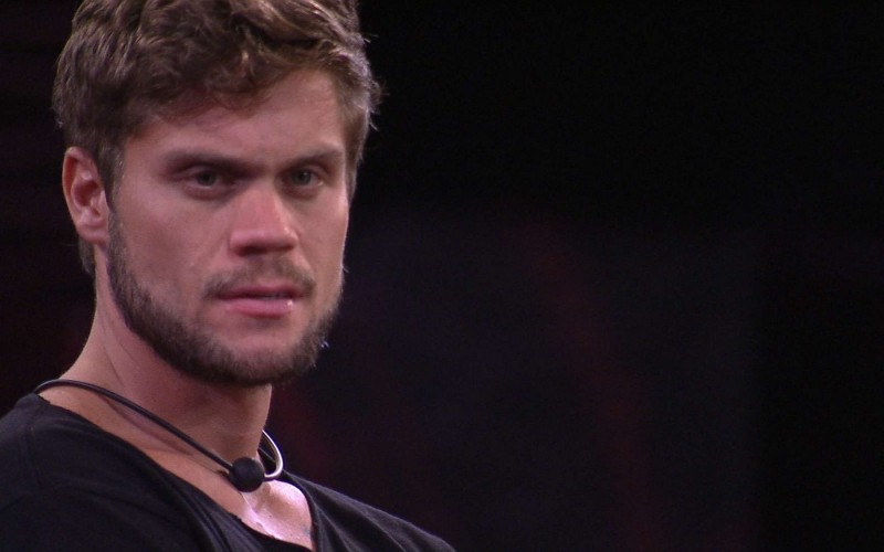 Breno é o segundo a deixar a Prova de Imunidade