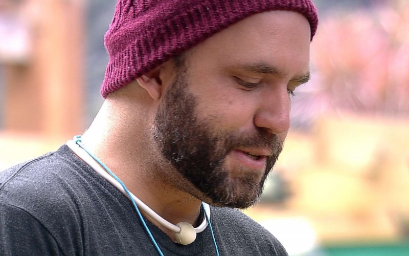 Caruso explica Castigo do Monstro e escolhe Paula e Jéssica