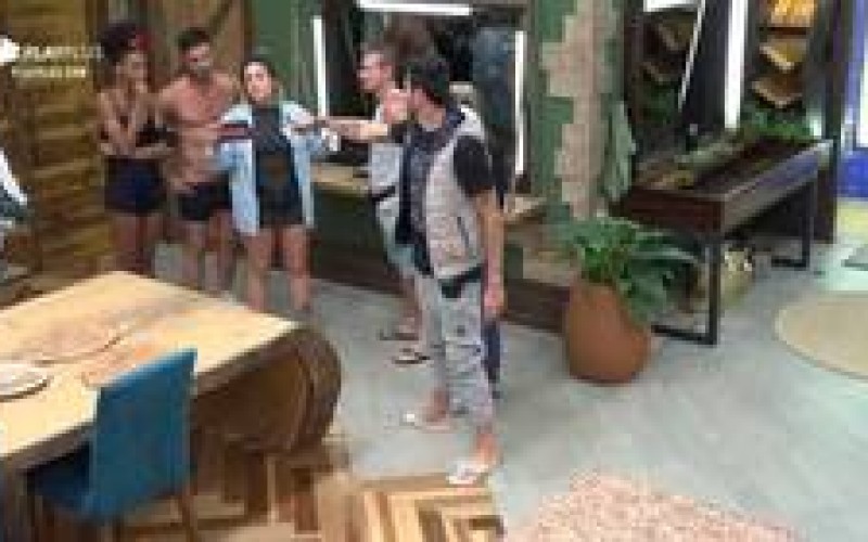 Confira as punições mais severas que aconteceram em <i>A Fazenda 11</i>