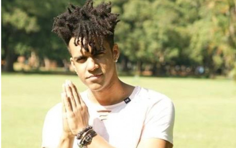 D’ Black solta o verbo e afirma que há um casal fake no jogo