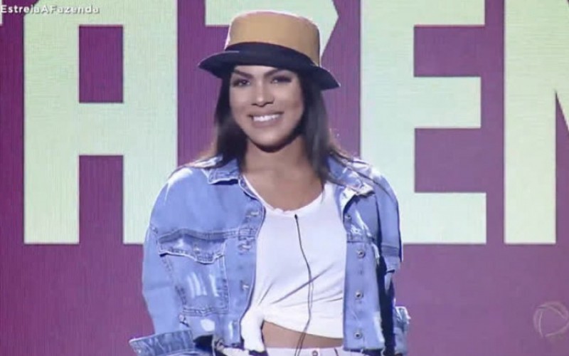 Enquete A Fazenda 2020: nova parcial aponta eliminação de Tays em roça contra Biel e Carol Narizinho