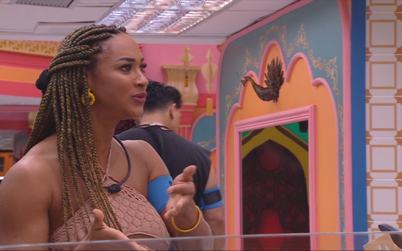 Aline fala sobre brother no BBB 25: 