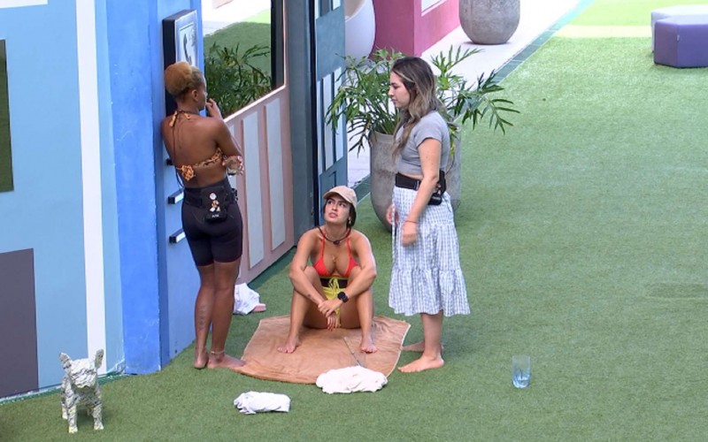 Aline Wirley sobre brothers do Grupo Fundo do Mar: 