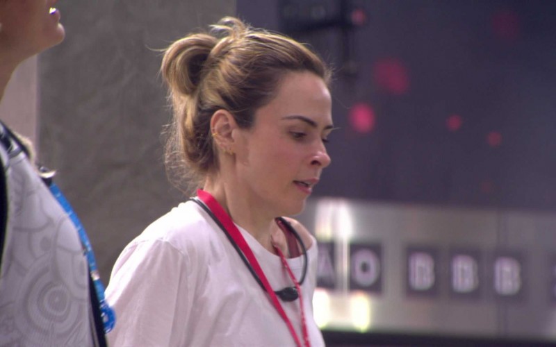Ana Paula Renault recebe Castigo do Monstro no BBB 26