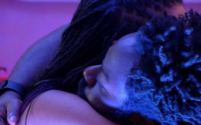 Após DR, Linn da Quebrada e Douglas Silva se abraçam no BBB 22