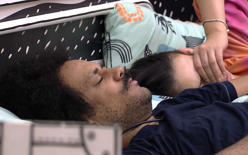Após Formação de Paredão Falso, brothers acordam no BBB21