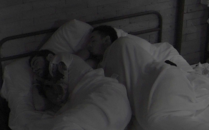 Após noite de formação de Paredão, todos dormem no BBB 22