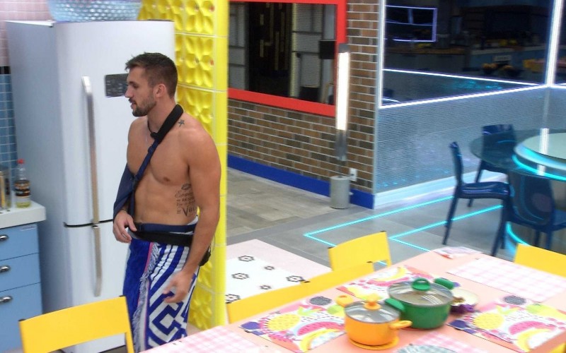 Arthur ouve de Juliette: 