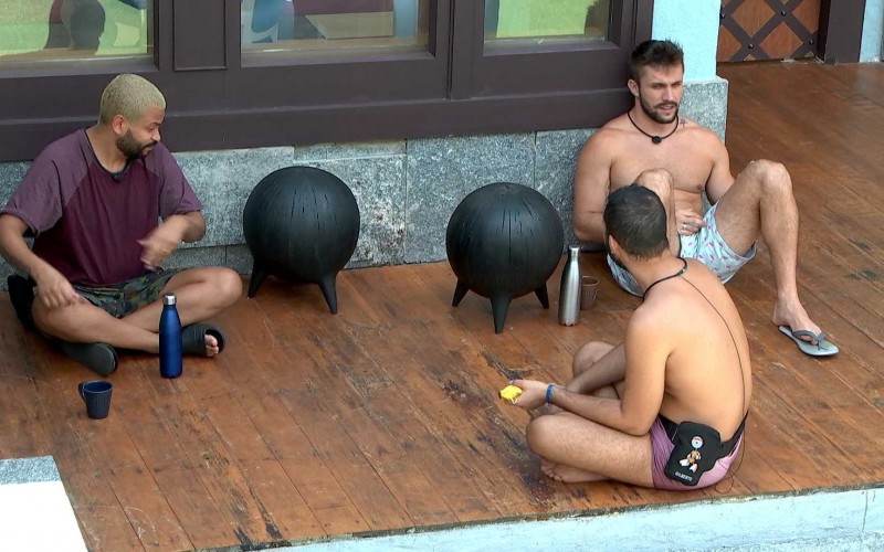 Arthur sobre voltar de Paredão: 