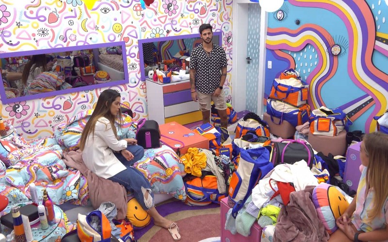 Bárbara se desentende com Rodrigo: 