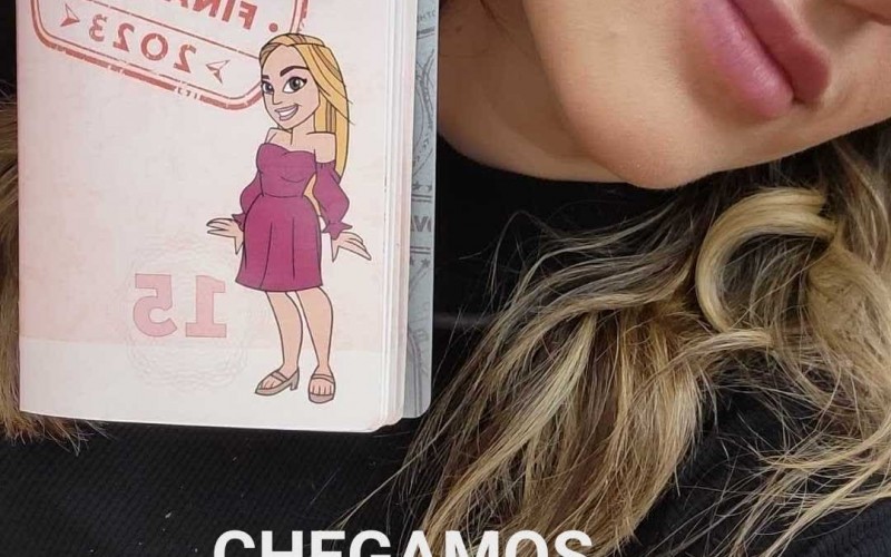 BBB 23: confira cliques que Amanda fez com o celular na casa