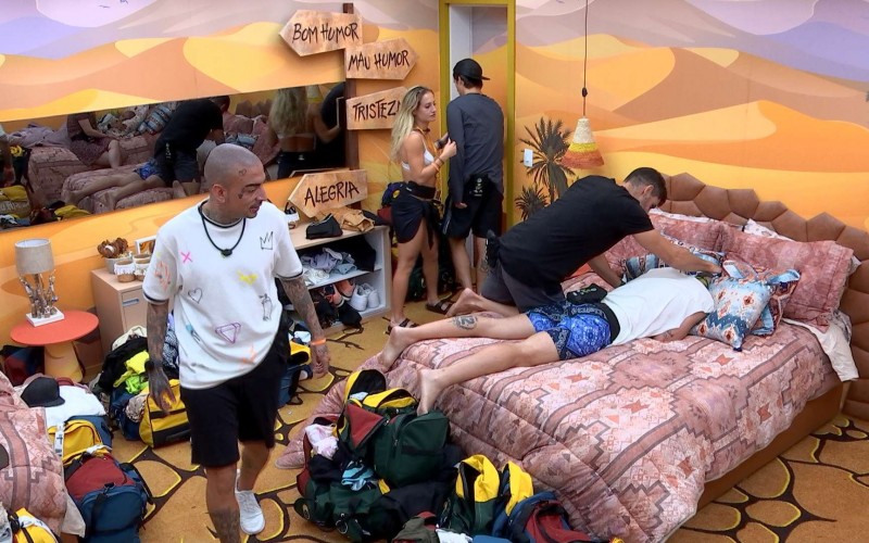 BBB 23: Fred chora com saudades do filho
