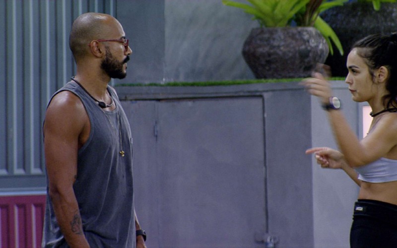 BBB 23: Larissa revela a brother que não atenderia ao Big Fone
