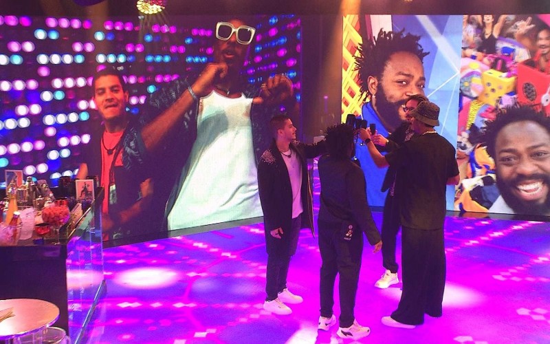 Brothers do Top 4 fazem brinde no BBB 22: 