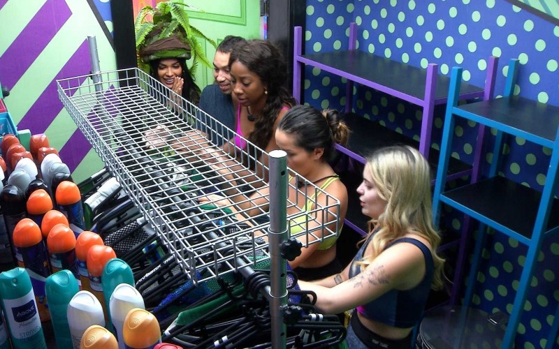 Brothers recebem figurino para a Festa PicPay no BBB21