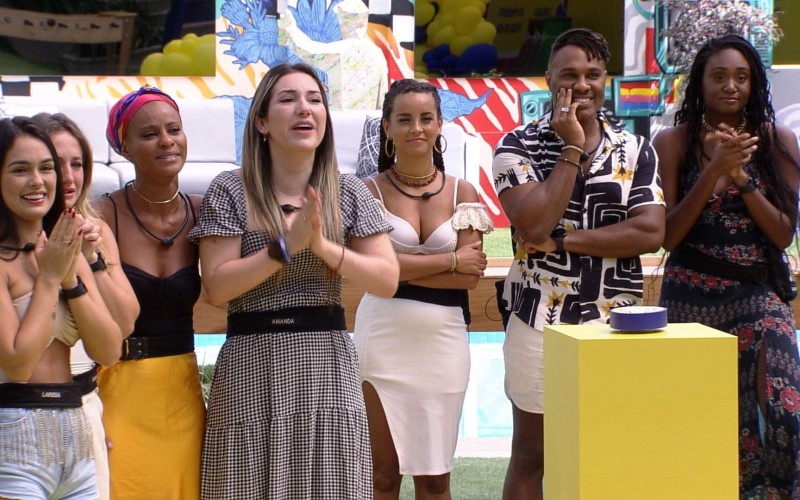 Brothers se emocionam com mensagens de familiares no BBB 23