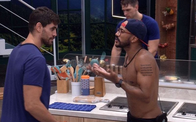 Brothers voltam a discutir por conta de louça no BBB 23