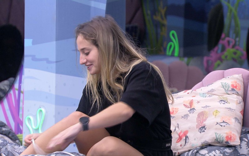 Bruna Griphao, do BBB 23, corrige português de sister no BBB 23