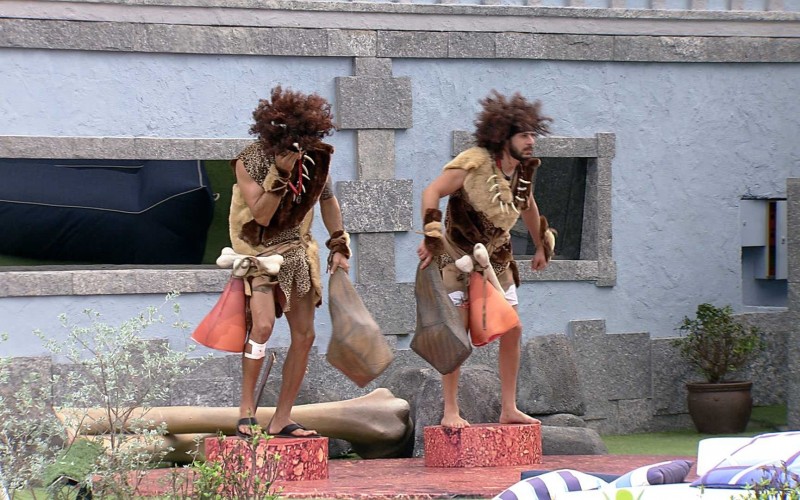 Caio e Rodolffo cumprem o Castigo do Monstro no BBB21