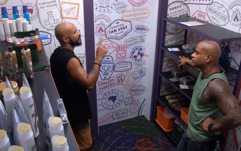 Cezar avalia Fred, que está no Quarto Branco: 